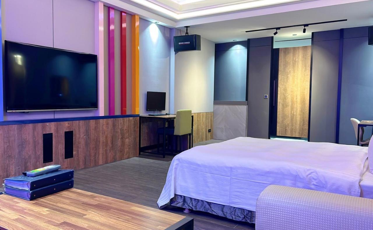 Soho Motel Taoyuan Exterior foto