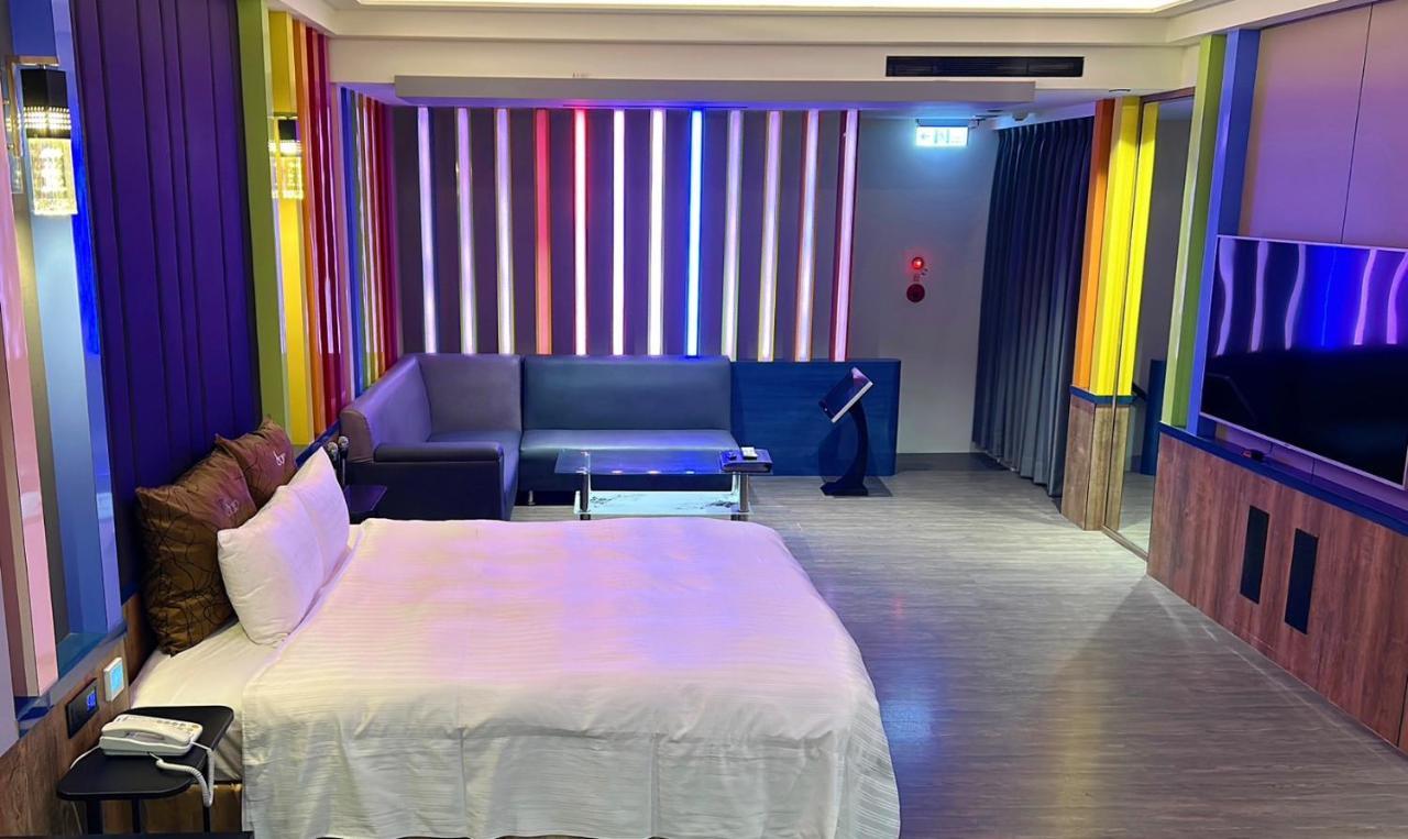Soho Motel Taoyuan Exterior foto